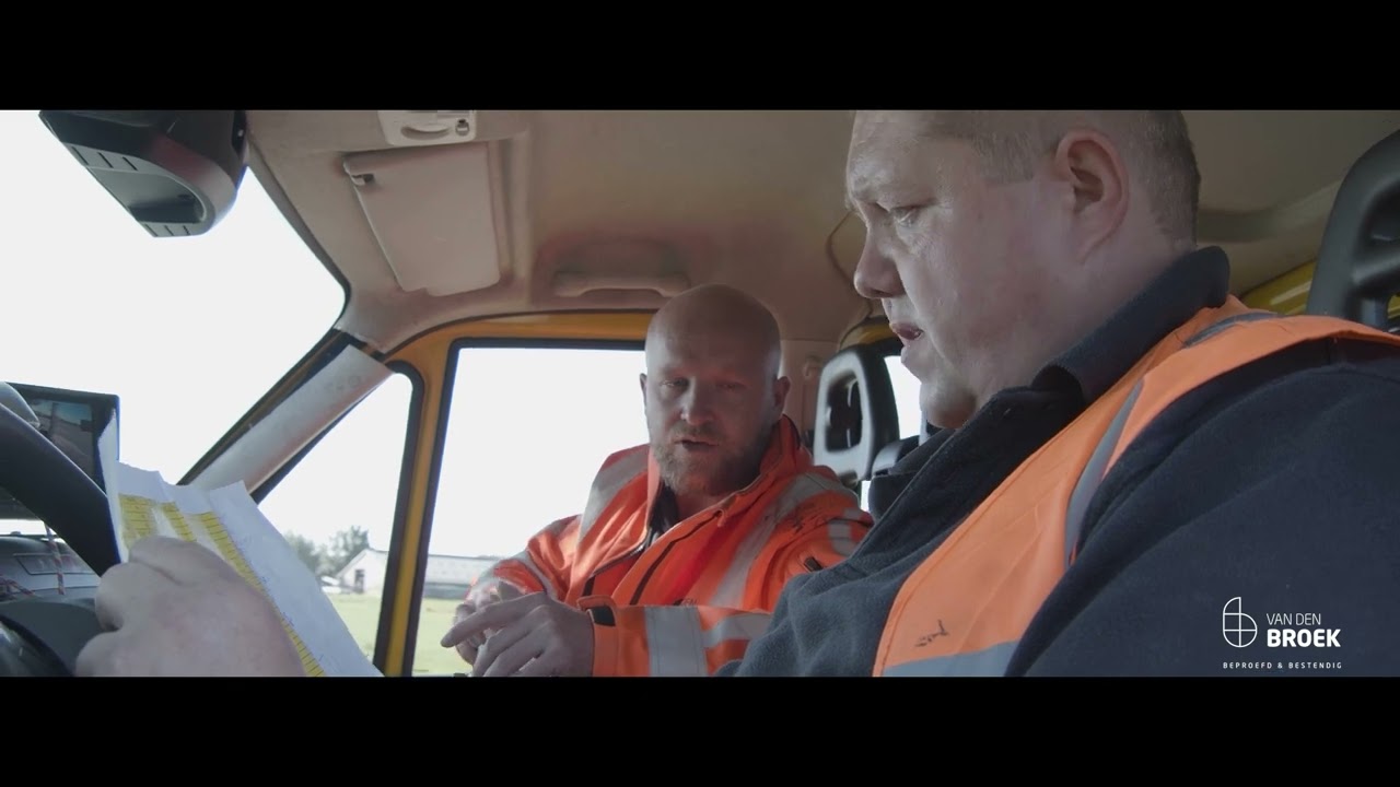 Vacature video van den Broek | Voorman Wegenbouw